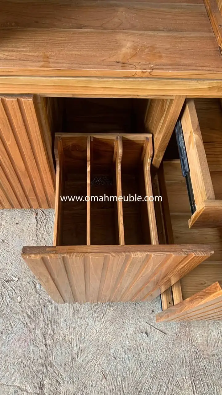 Kabinet & Organizer Omah Meubel
